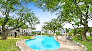 Pool - Charming Lakeside Condo - Moments to Lake Fun (Canyon Lake)
