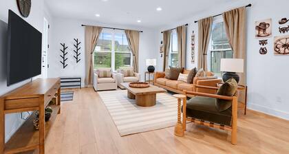 Chic Modern Farm Haus - Minutes to Everything