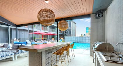 Pure Texas Poolside Oasis | Steps to Entertainment