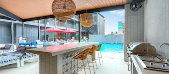 Pure Texas Poolside Oasis | Steps to Entertainment