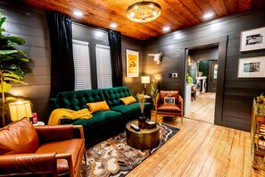 Curl up in the chic living room to stream all your favorite movies & shows - Best Location in Downtown NB | Golf Cart Included! (New Braunfels)