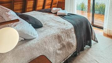 舒適小木屋 | 2 間睡房、免費 Wi-Fi、床單