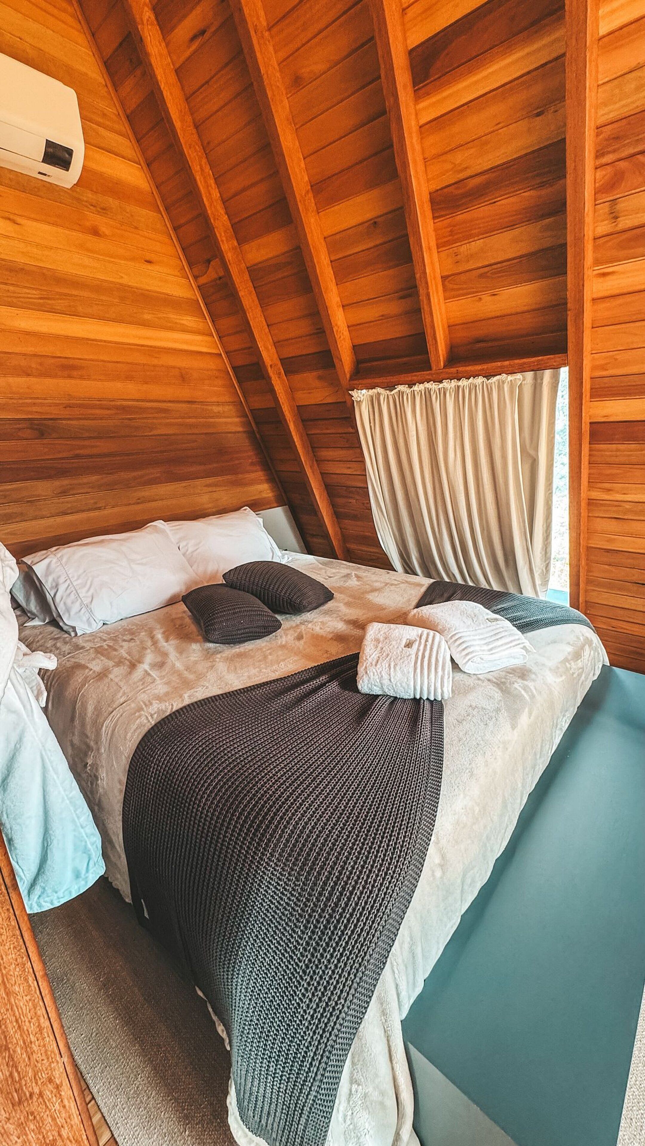 Basic Chalet | Free WiFi, bed sheets