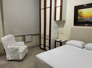 3 quartos, ferros/tábuas de passar roupa, Wi-Fi, roupa de cama