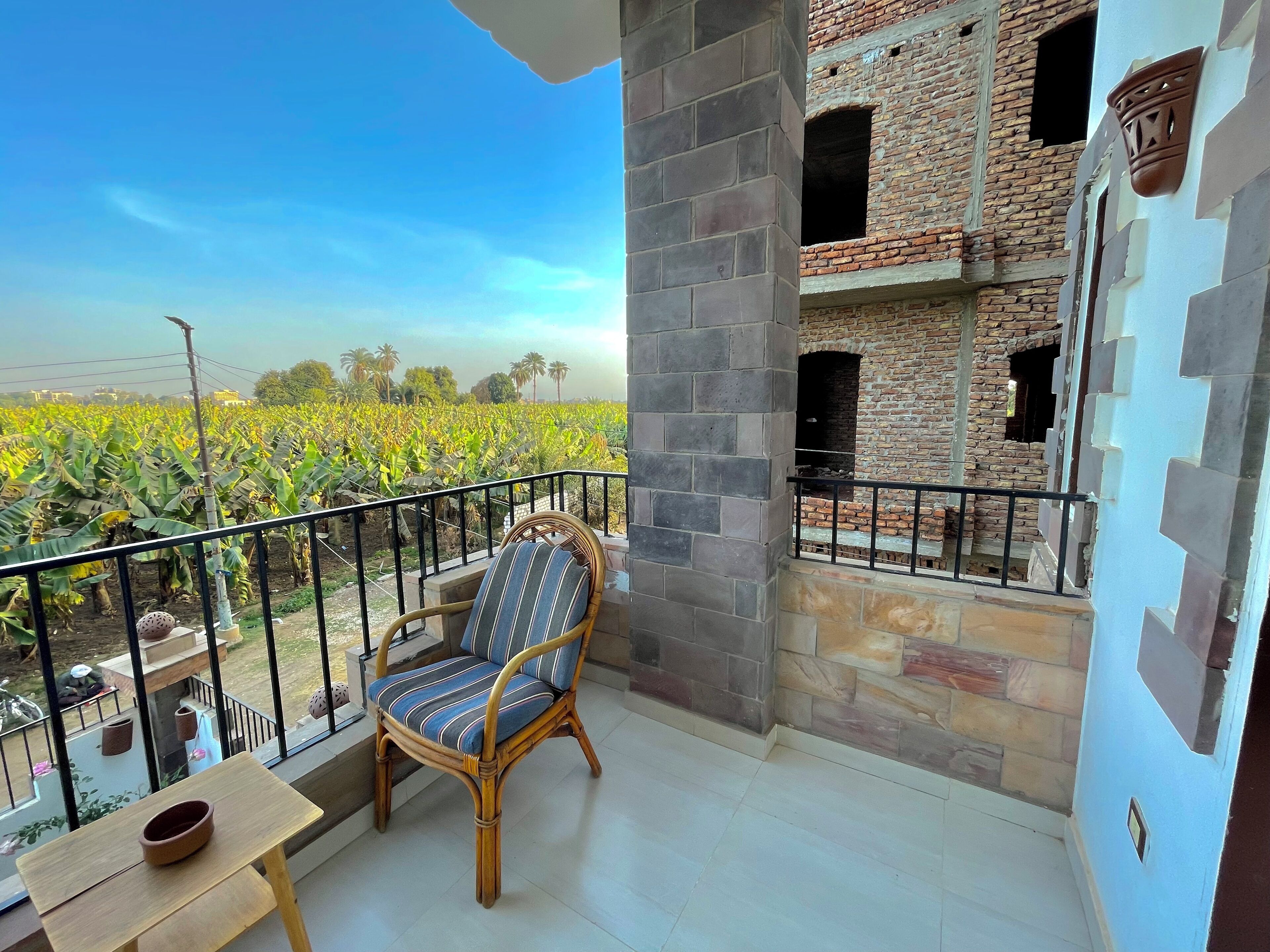 Deluxe Double or Twin Room with City View | 발코니