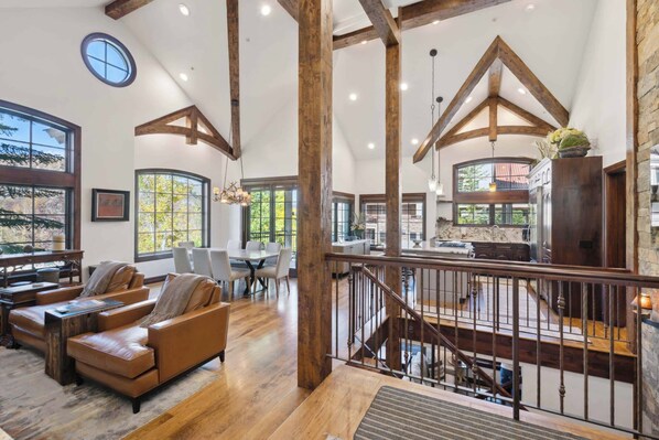 TV - Woodrun Place 57 Four Bedroom Residence (Snowmass)