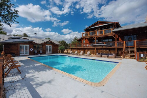 Ultimate Family Retreat w/ Pool+HotTub+Adventure|Playground|Gameroom|EV