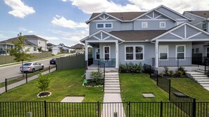 Front of property - Relaxing 3BR Retreat Community Pool Gym (Manor)