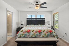 3 bedrooms, iron/ironing board, free WiFi - Relaxing 3BR Retreat Community Pool Gym (Manor)