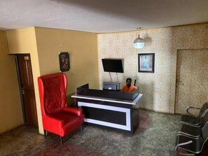 Reception - Clinclia Hotels (Ibadan)