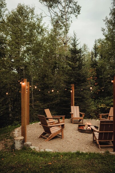 Cabin retreat nestled in the woods above Lake Superior. Close to GM AND Lutsen.