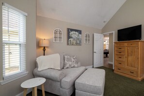 スマートテレビ、暖炉、PC モニター