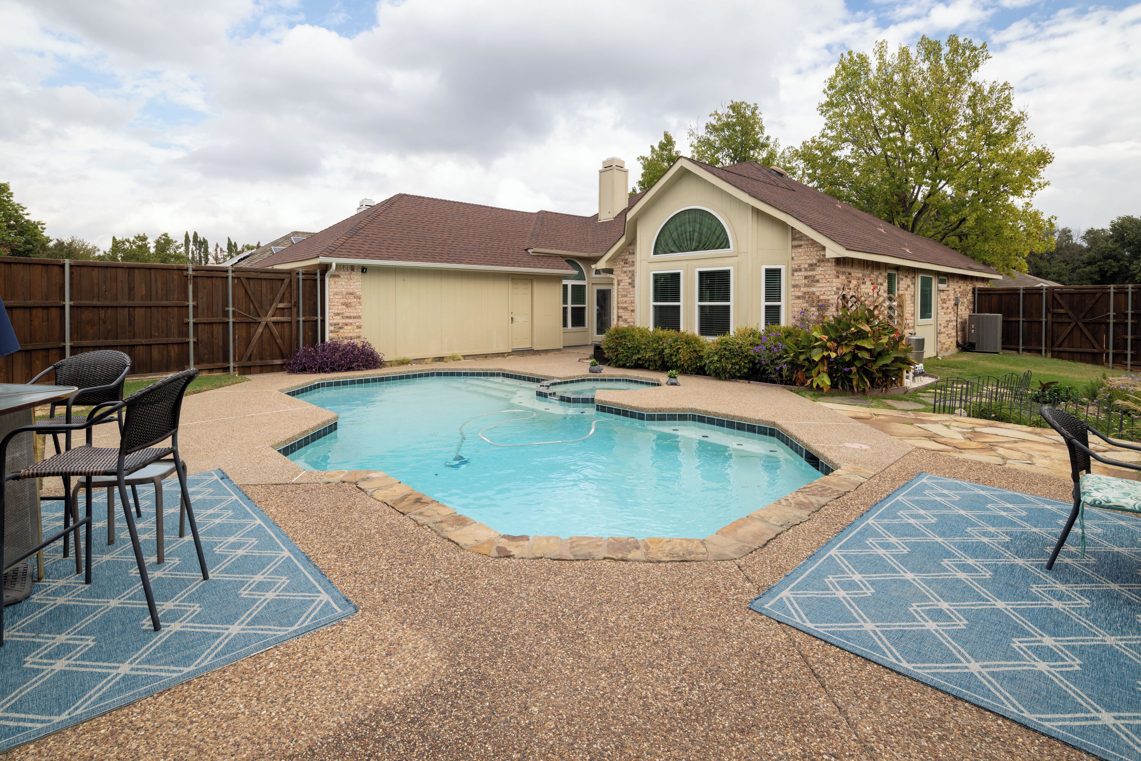 Outdoor pool