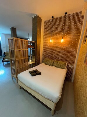 1 Schlafzimmer, Bügeleisen/Bügelbrett, WLAN, Bettwäsche