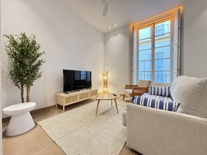 TV - Zarzuela (Málaga)