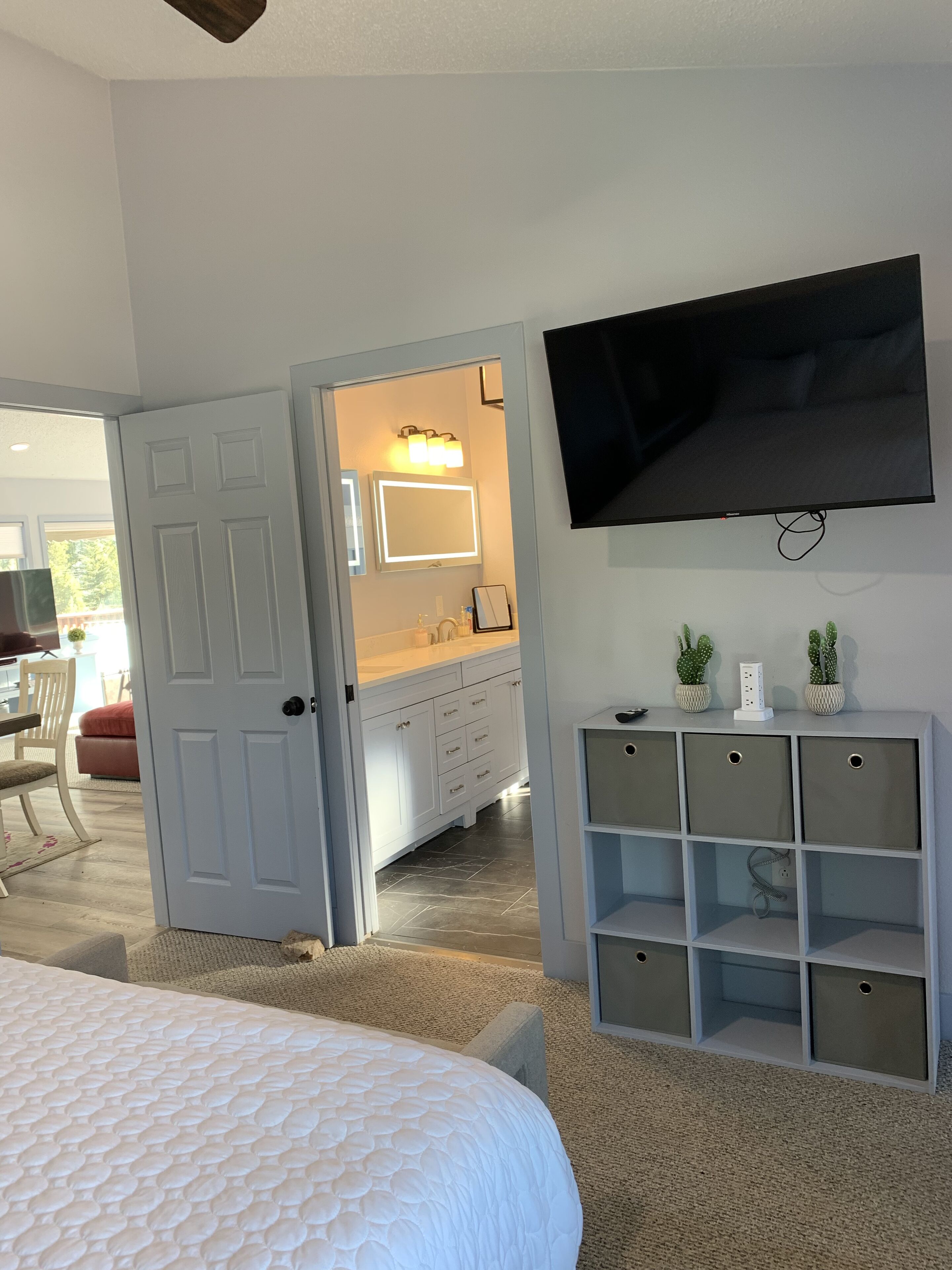 6 habitaciones, caja de seguridad en la habitación, wifi y ropa de cama 