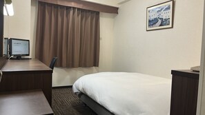 Down comforters, desk, free WiFi, bed sheets - Hotel Alpha-One Yonezawa (Yonezawa)