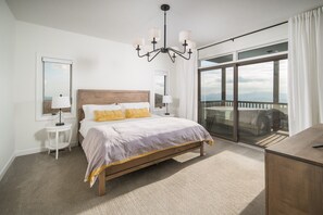 2 bedrooms, iron/ironing board, travel cot, free WiFi - The Hydeout - 2 bedroom mountain retreat with serene views (Sugar Mountain)