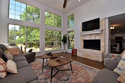 Dreamy Dripping Springs | Near Parks, Hiking & More!