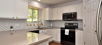 Dreamy Dripping Springs | Near Parks, Hiking & More!