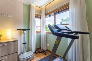 Villa | 3 bedrooms, desk, laptop workspace, blackout drapes - Casa no morumbi com AC- Brazilian Corner (São Paulo)