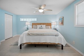 3 Schlafzimmer, Schreibtisch, WLAN, Bettwäsche