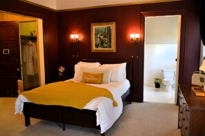 4 soverom, strykejern/-brett, wi-fi og sengetøy