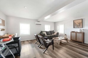 Téléviseur connecté, jeux vidéo, bureau