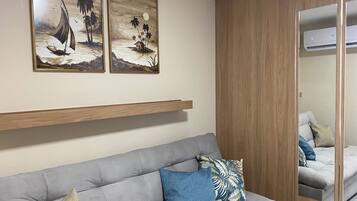 1 dormitorio, tabla de planchar con plancha, wifi gratis y ropa de cama