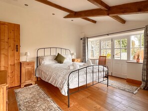 2 Schlafzimmer, Bügeleisen/Bügelbrett, kostenloses WLAN, Bettwäsche
