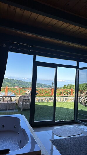 Eenvoudige bungalow, uitzicht op zee | 1 slaapkamer, geluiddichte muren, gratis wifi