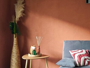 Interior - In the hanging garden (Vanves)