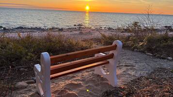 Sun loungers, beach towels