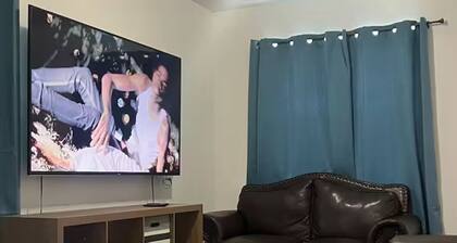 Charming 1-bedroom apartment with WiFi, AC in delightful Queens