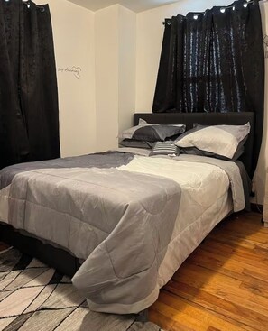 1 bedroom, iron/ironing board, WiFi, bed sheets