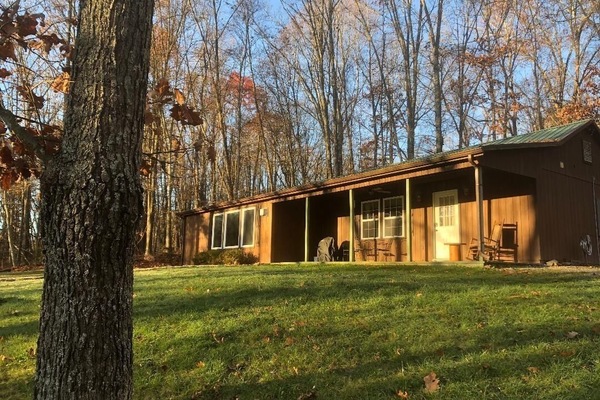 Cozy cabin on Highview!