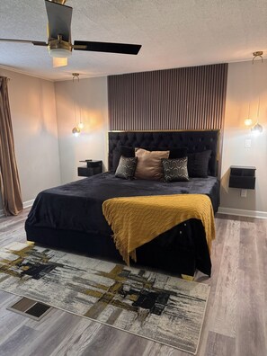 3 habitaciones, tabla de planchar con plancha, wifi y ropa de cama