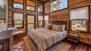 4 Schlafzimmer, Bügeleisen/Bügelbrett, kostenloses WLAN, Bettwäsche