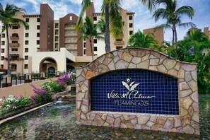 Front of property - Villa del Palmar Flamingos Resort & Spa (Nuevo Nayarit)