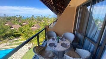 Estúdio luxo, vista para o mar | Varanda coberta