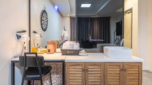 Basic Room, 1 Bedroom (209호) | 1 bedroom, WiFi (free) - Chuncheon Lunastay pet Pension (Chuncheon)