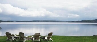 Lakefront home on Moosehead Lake: Your family-owned, 3-level retreat awaits!