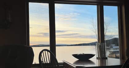 Lakefront home on Moosehead Lake: Your family-owned, 3-level retreat awaits!