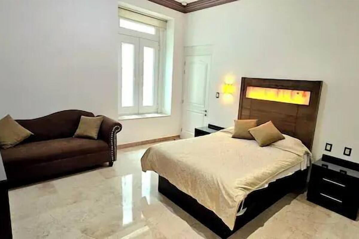 Quarto casal | Ferros/tábuas de passar roupa, Wi-Fi de cortesia