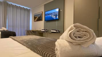 Deluxe-Studio, Poolblick