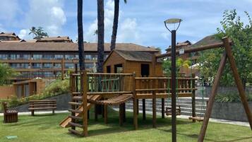 儿童活动区 - 室内