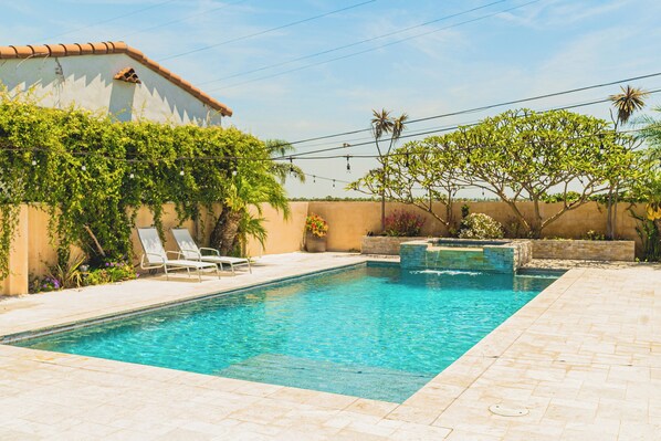 Pool - View Park with Private Pool (View Park-Windsor Hills)