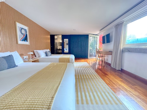 Hotel Boutique Casa Alebrije