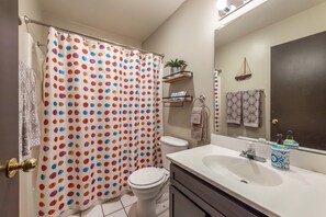 Hair dryer, towels