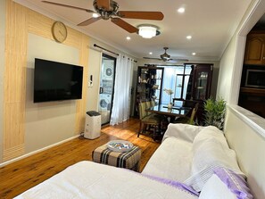 4 chambres, bureau, fer et planche à repasser, Wi-Fi gratuit